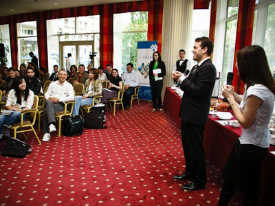 Prima intalnire lunara Start&Grow